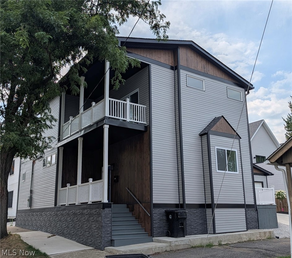 2900 York Avenue Property Photo 1