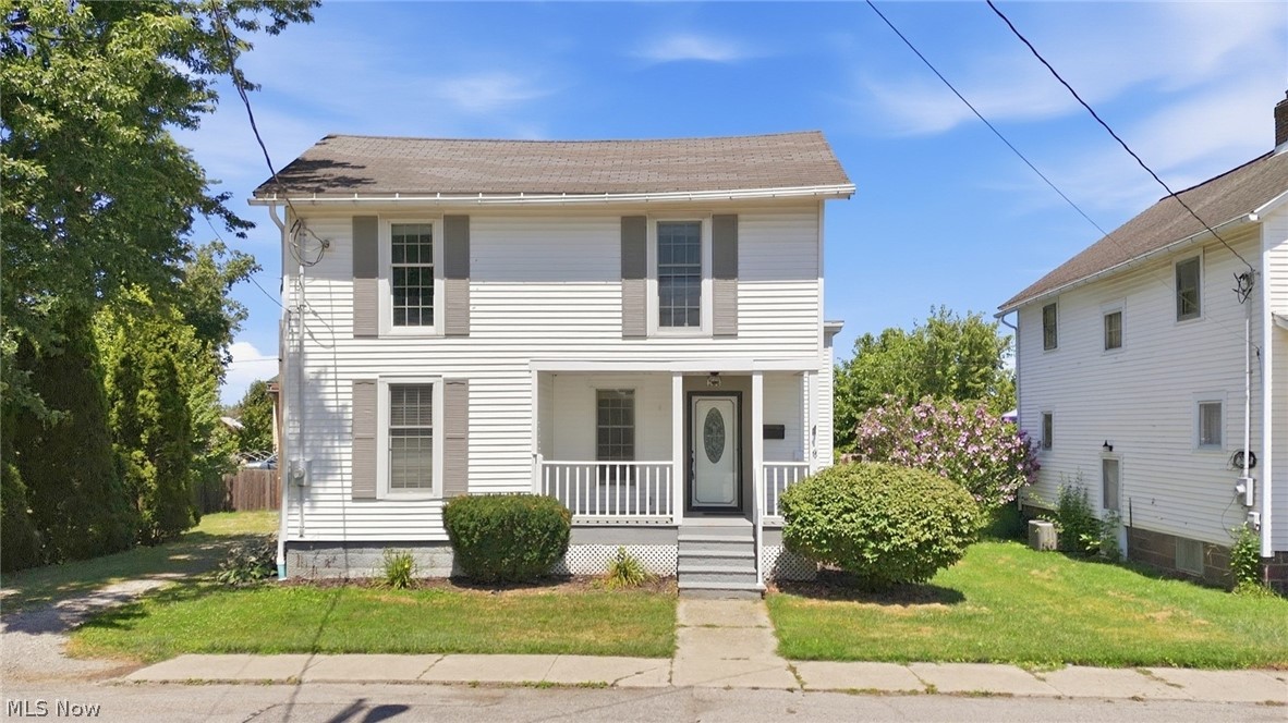 220 Diamond Street Property Photo 1