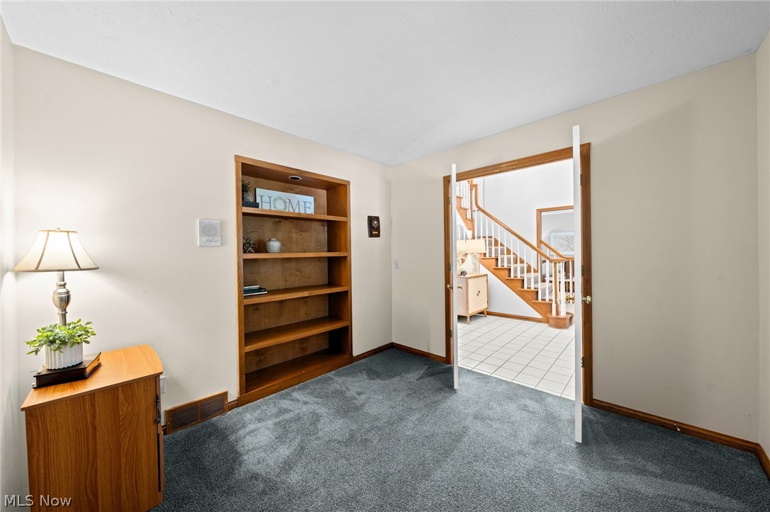 279 Ash Grove Circle Property Photo 20