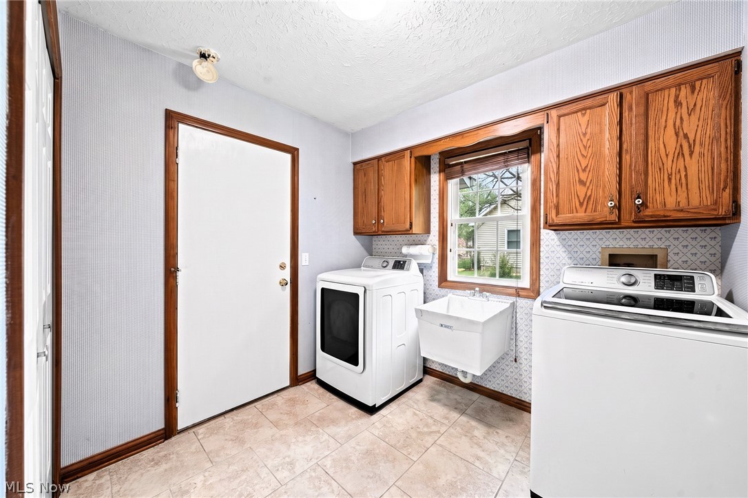 279 Ash Grove Circle Property Photo 30