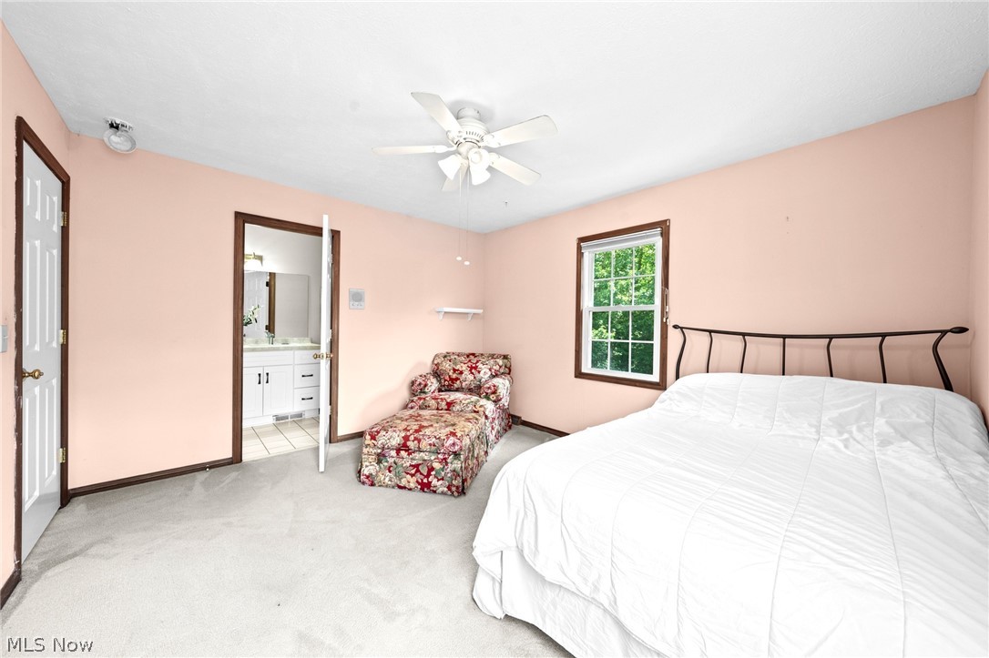 279 Ash Grove Circle Property Photo 38