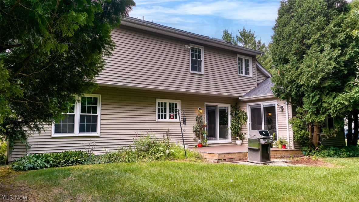 279 Ash Grove Circle Property Photo 42
