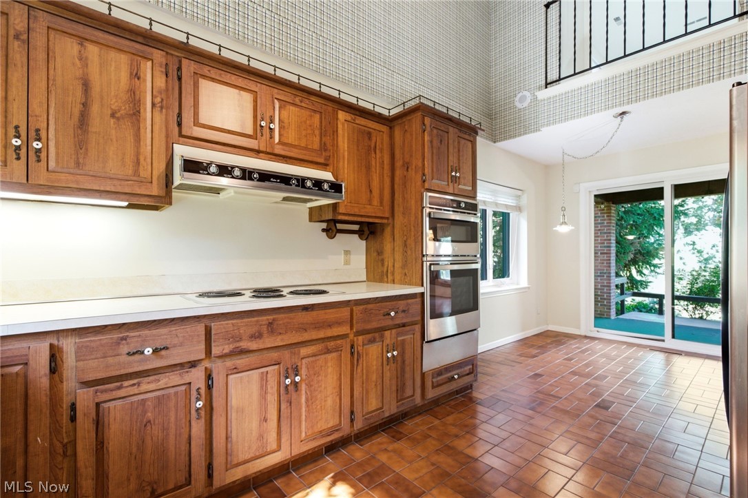815 Brick Mill Run 18 Property Photo 17