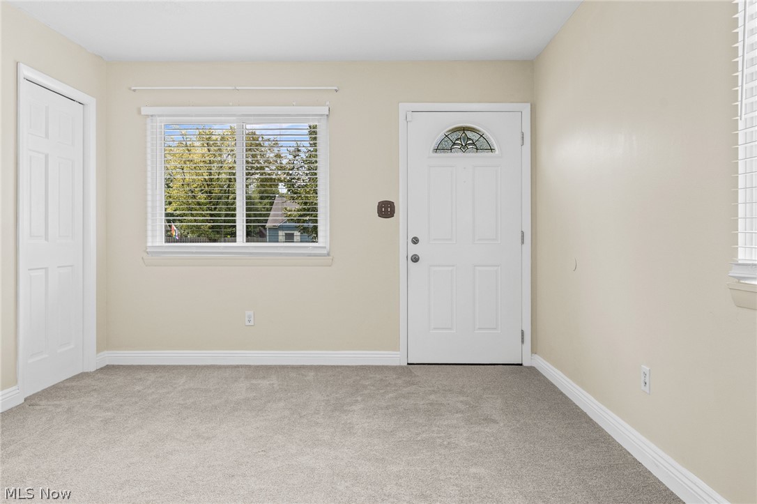 654 Wesley Drive Property Photo 4