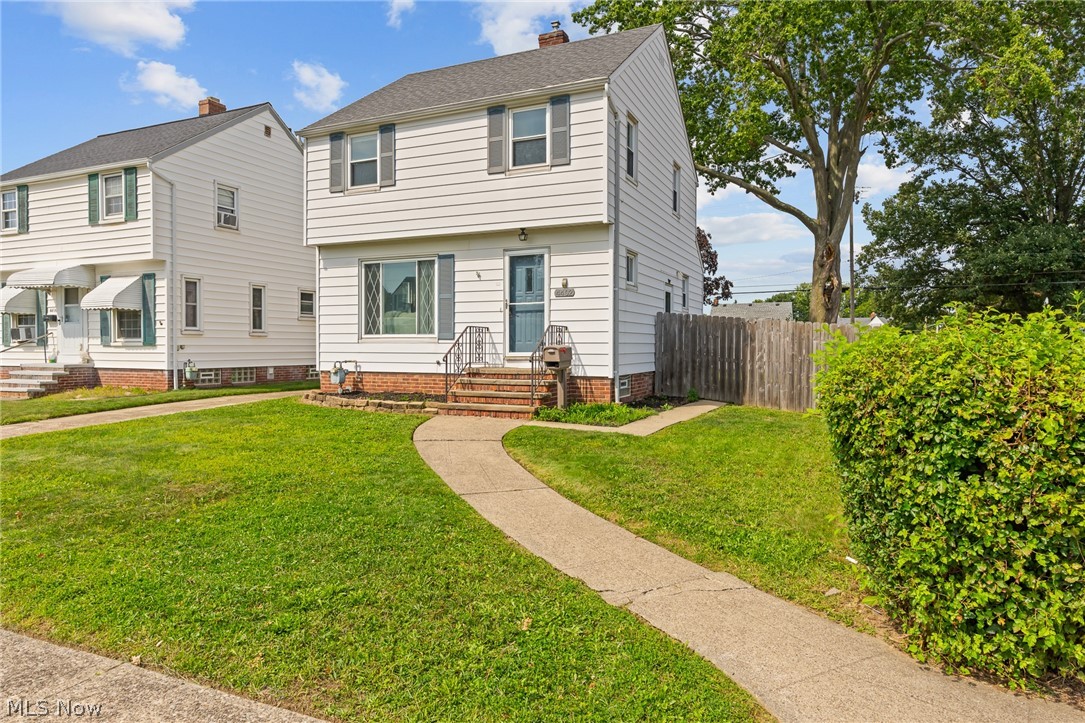4402 Pershing Avenue Property Photo 2