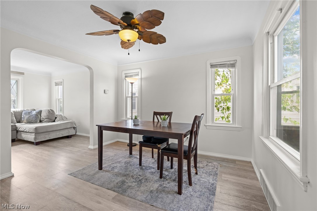 4402 Pershing Avenue Property Photo 8