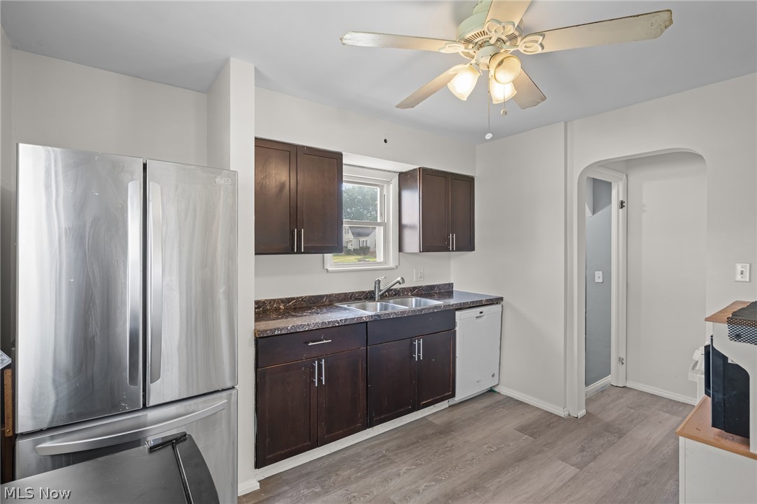 4402 Pershing Avenue Property Photo 9