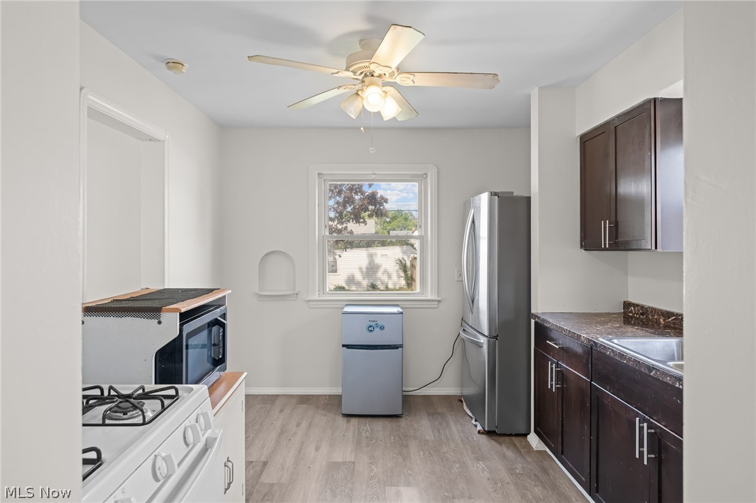 4402 Pershing Avenue Property Photo 10