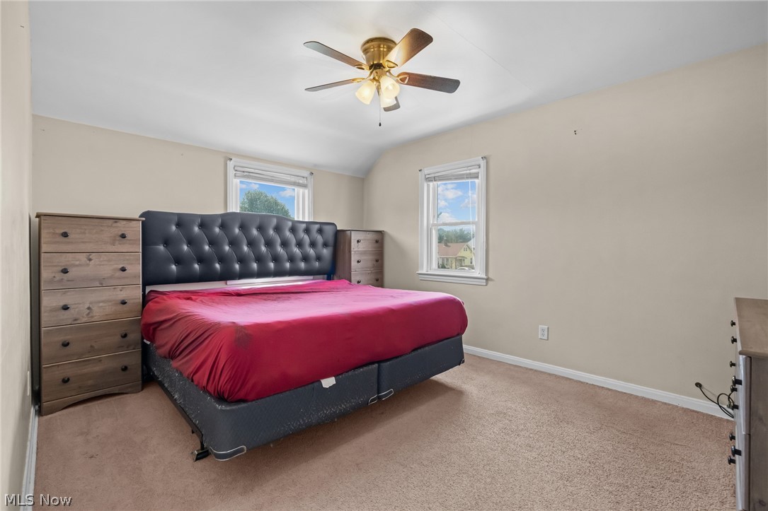 4402 Pershing Avenue Property Photo 13