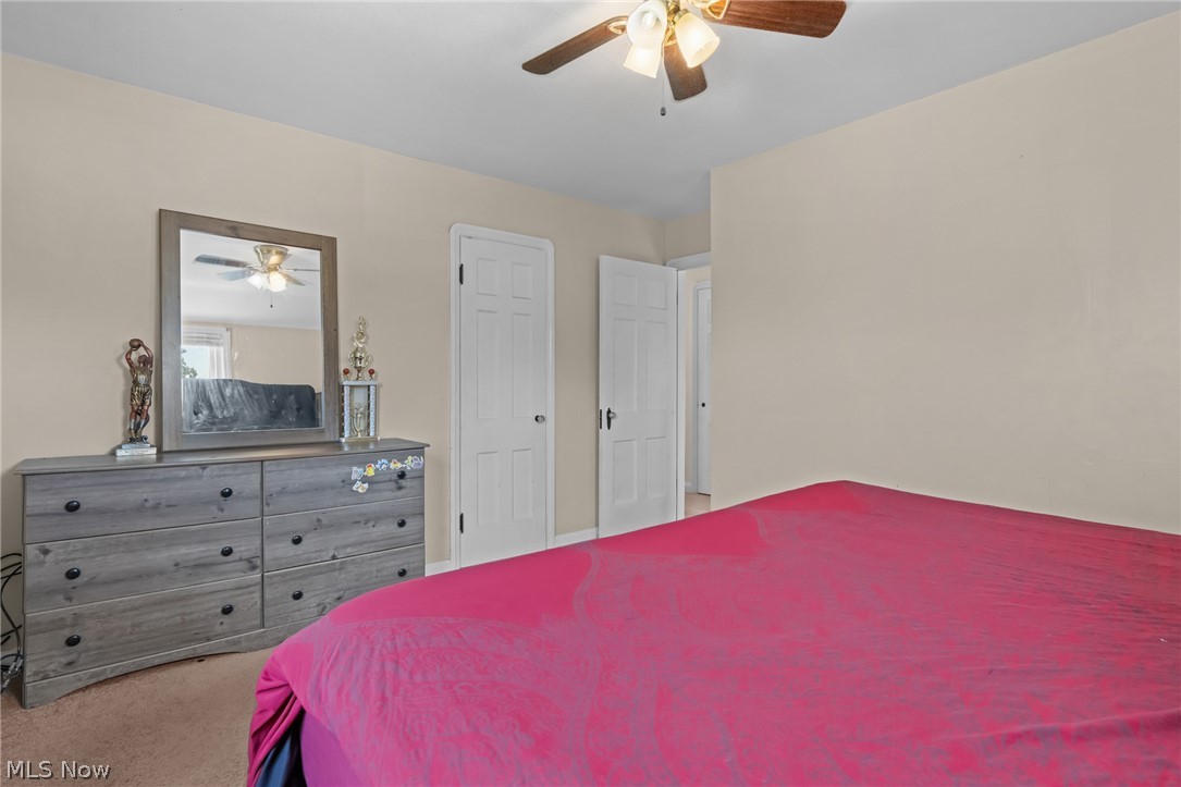 4402 Pershing Avenue Property Photo 14