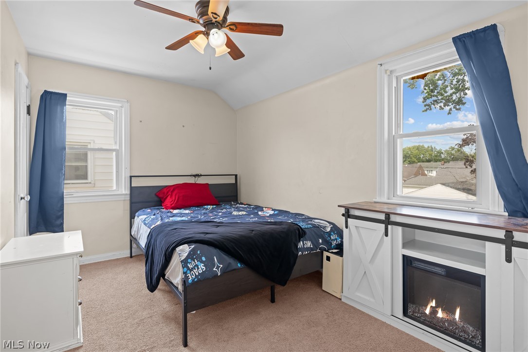 4402 Pershing Avenue Property Photo 16