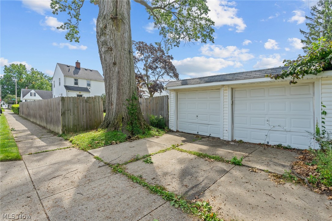4402 Pershing Avenue Property Photo 27