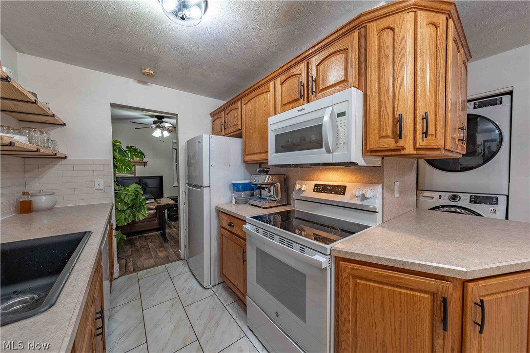 303 Erieview Boulevard Property Photo 10