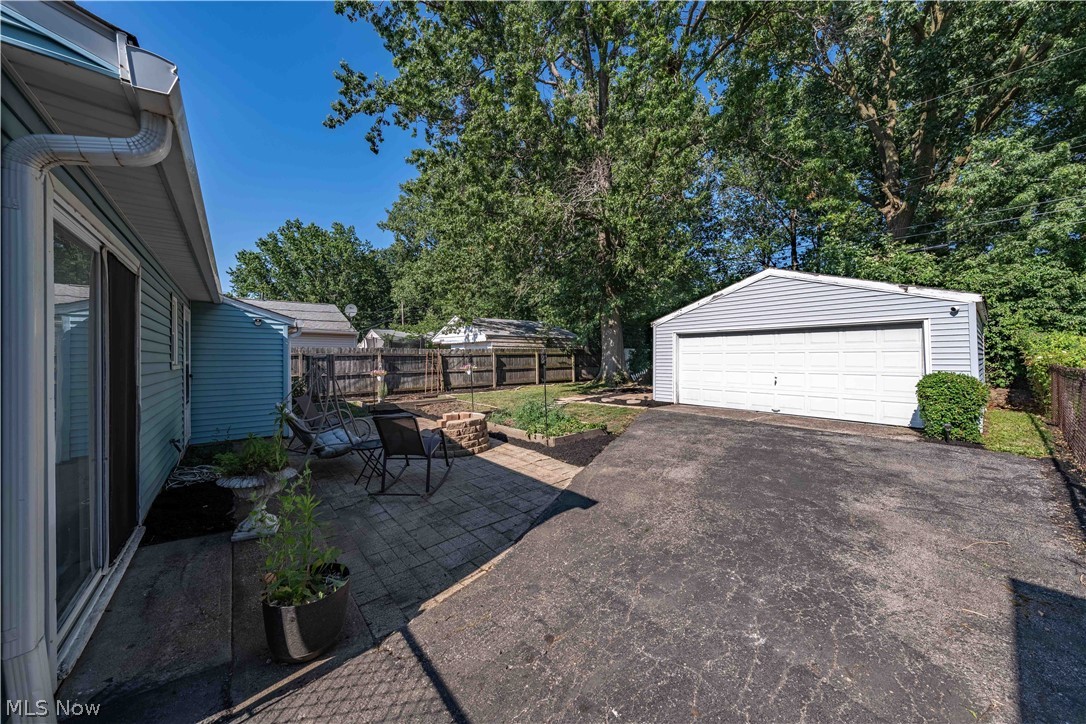 303 Erieview Boulevard Property Photo 25