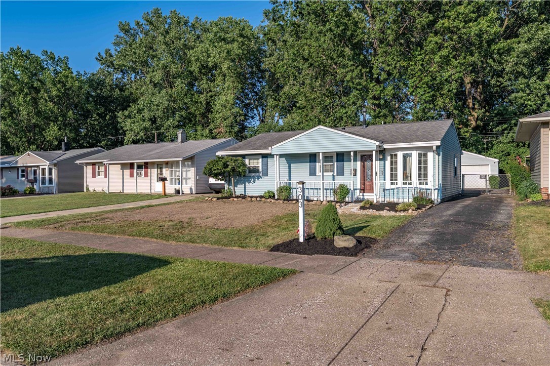303 Erieview Boulevard Property Photo 38