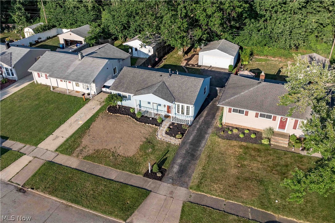 303 Erieview Boulevard Property Photo 41