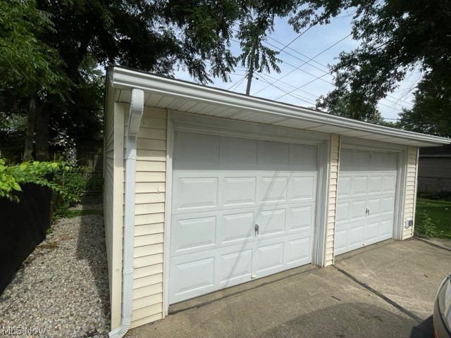 470 Chestnut Drive Property Photo 2