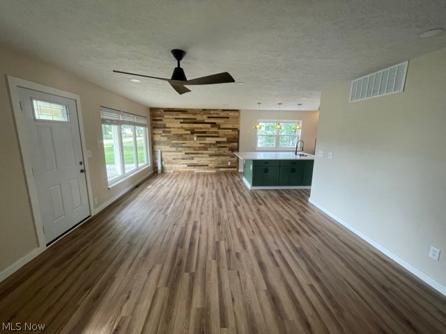 470 Chestnut Drive Property Photo 3