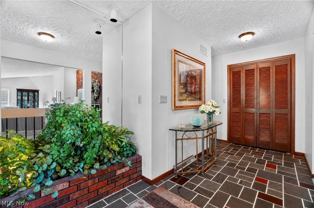 263 Townsend Avenue Property Photo 3