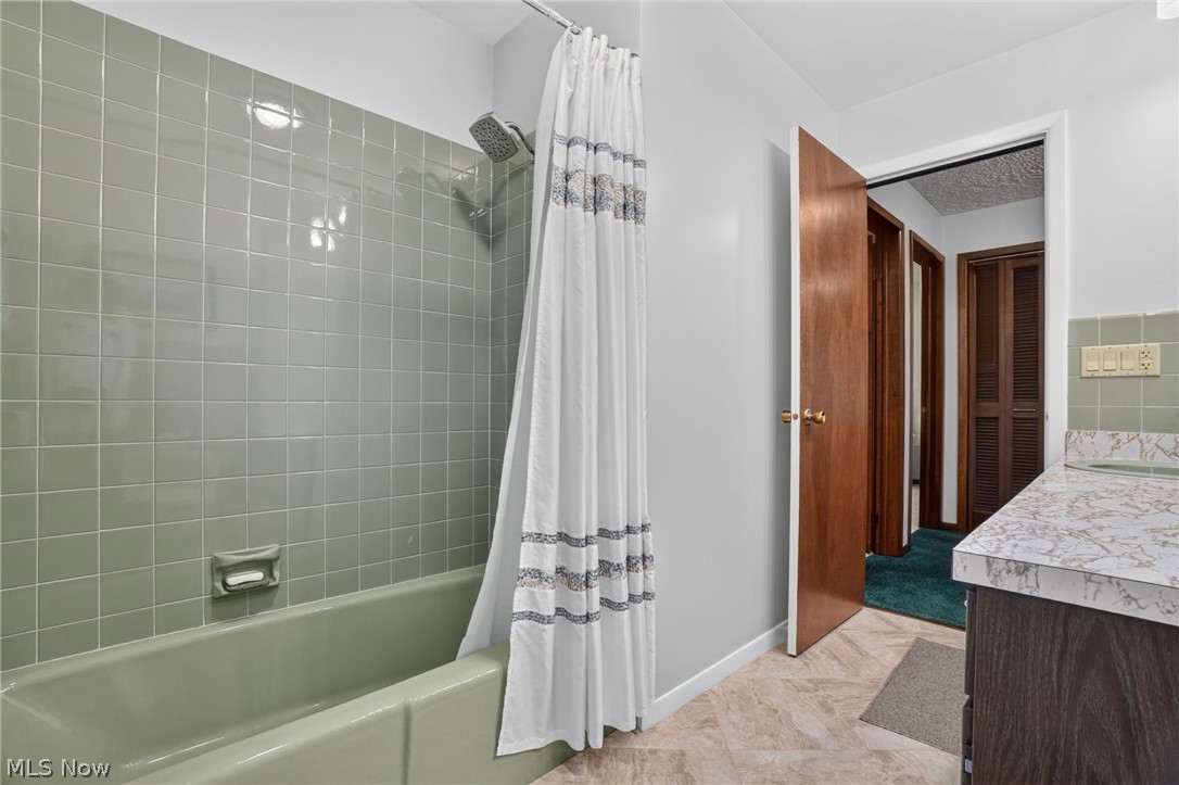263 Townsend Avenue Property Photo 35