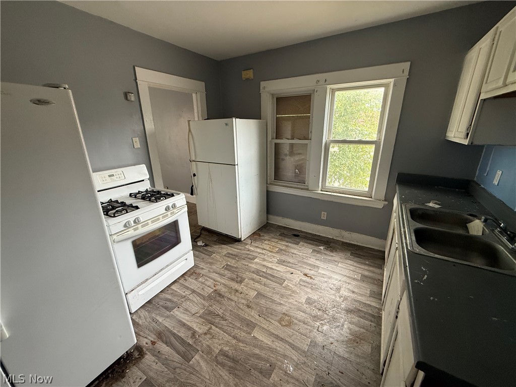 2771 E 118th Street Property Photo 4