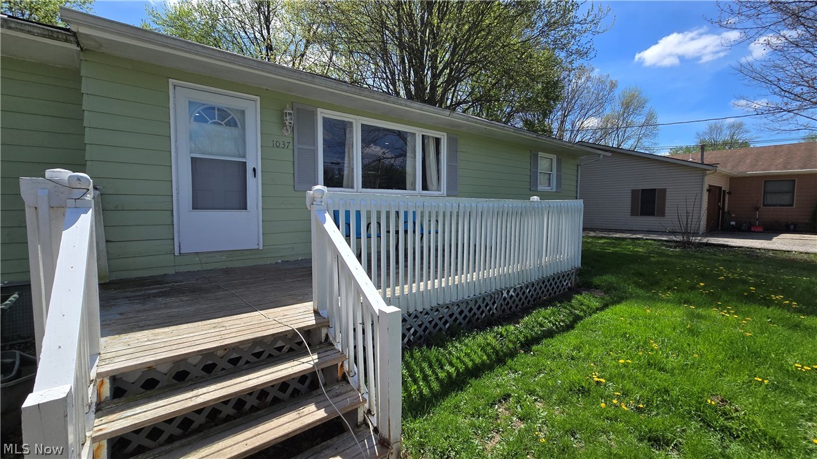 1037 Novak Road Property Photo 1
