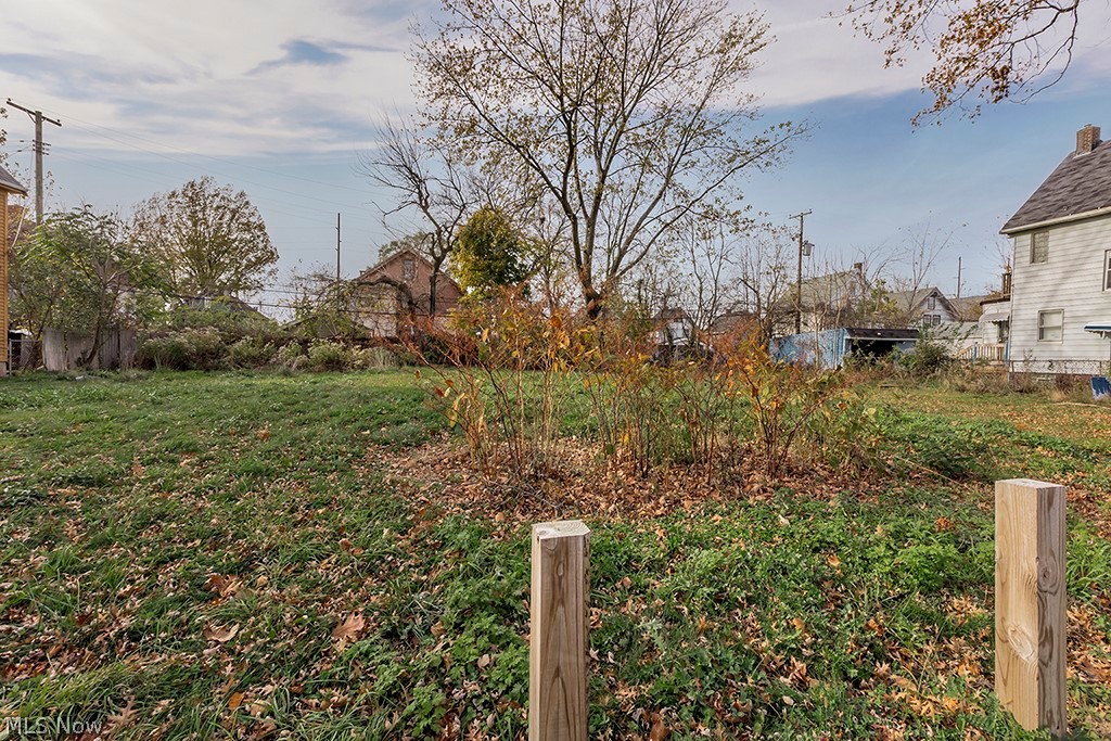 1274 E 134th Street