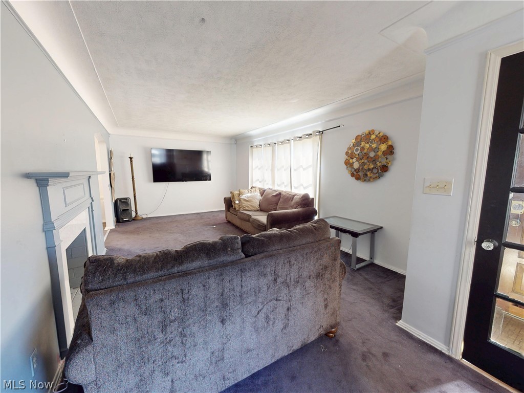 2168 Fenwick Road Property Photo 5