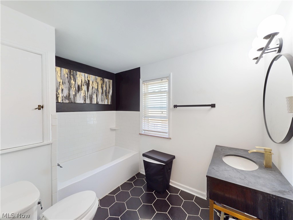 2168 Fenwick Road Property Photo 28