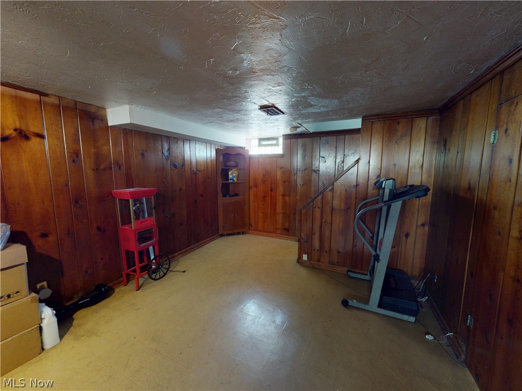 2168 Fenwick Road Property Photo 36