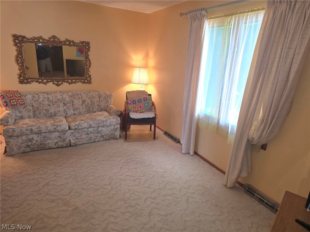 7415 Avon Lane Property Photo 7