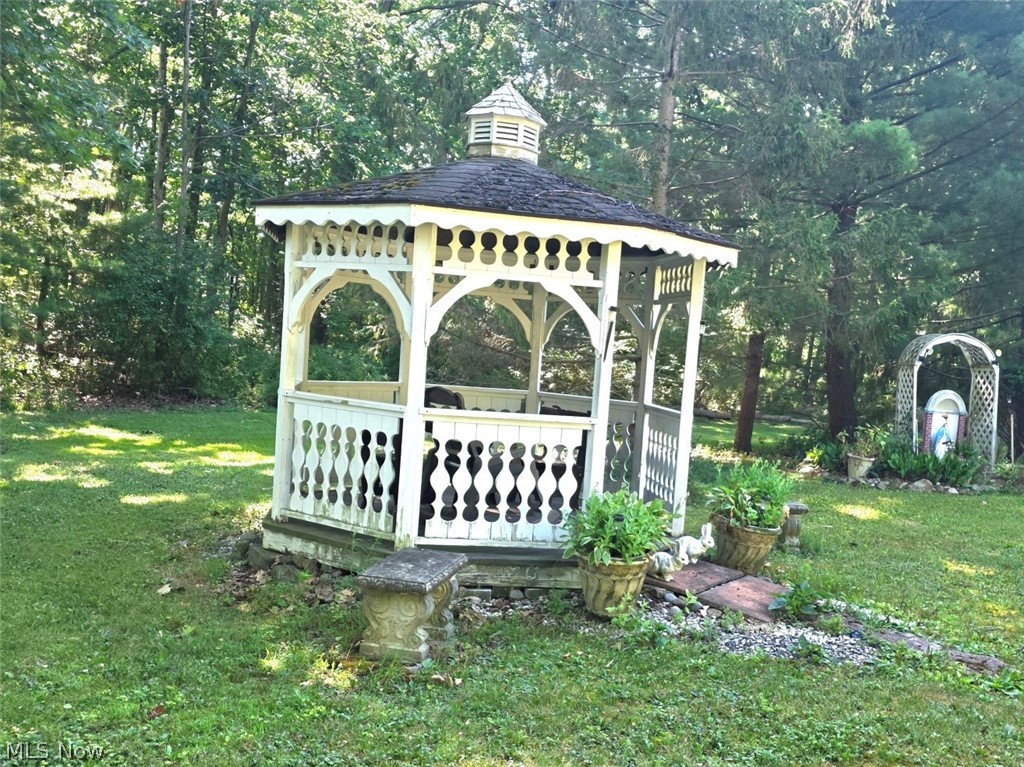 7415 Avon Lane Property Photo 23