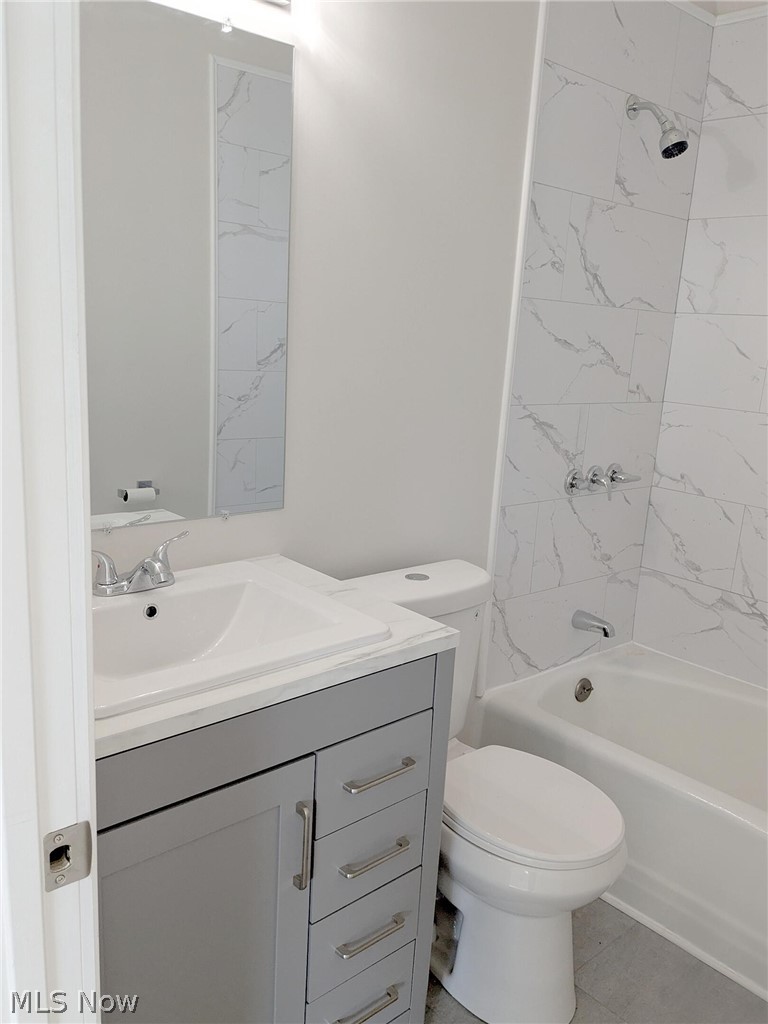 802 S Jenkins Boulevard Property Photo 7