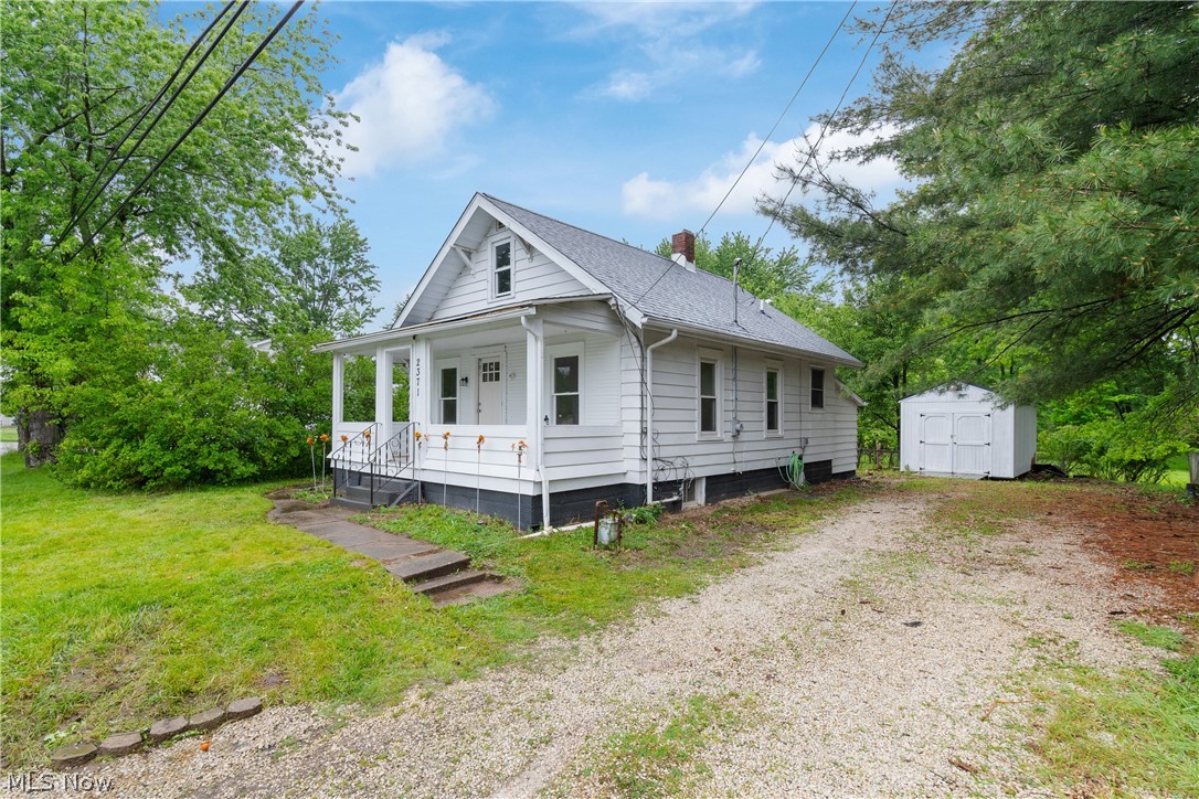 2371 Greensburg Road Property Photo 2