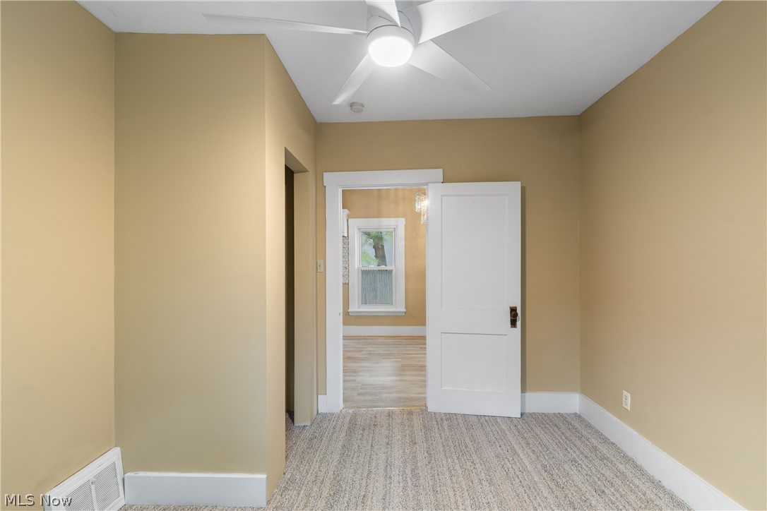 2371 Greensburg Road Property Photo 12