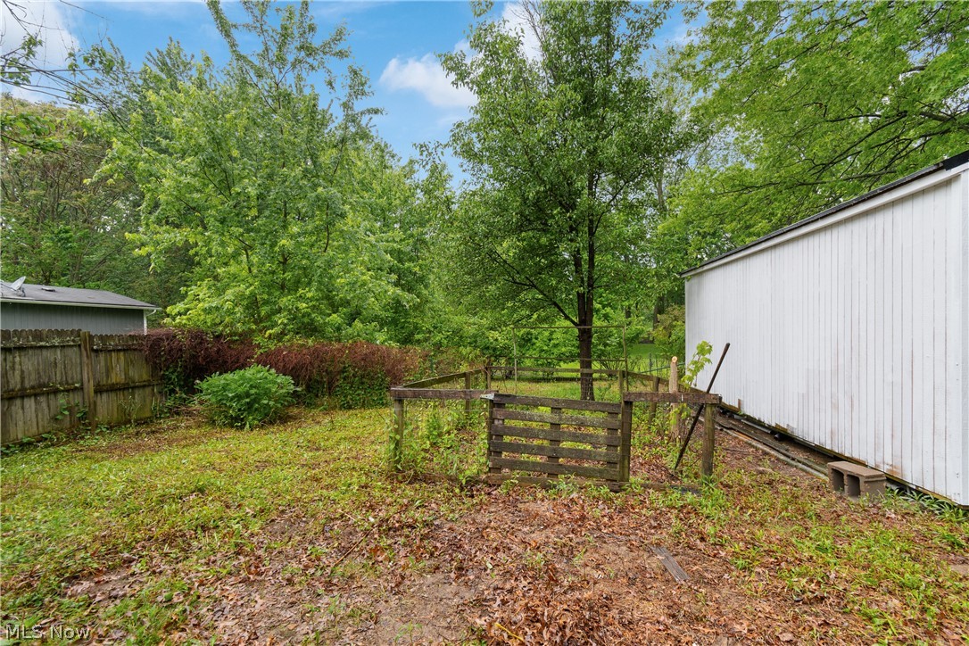 2371 Greensburg Road Property Photo 25