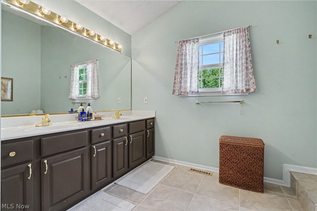 4354 Cypress Court Property Photo 28