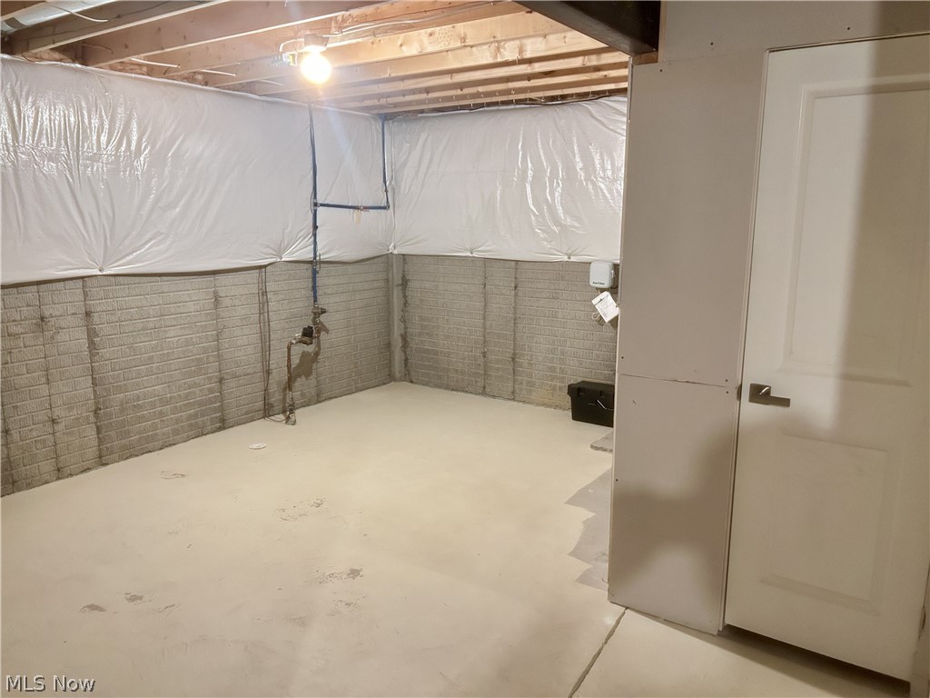 2193 Canterbury Drive Property Photo 31