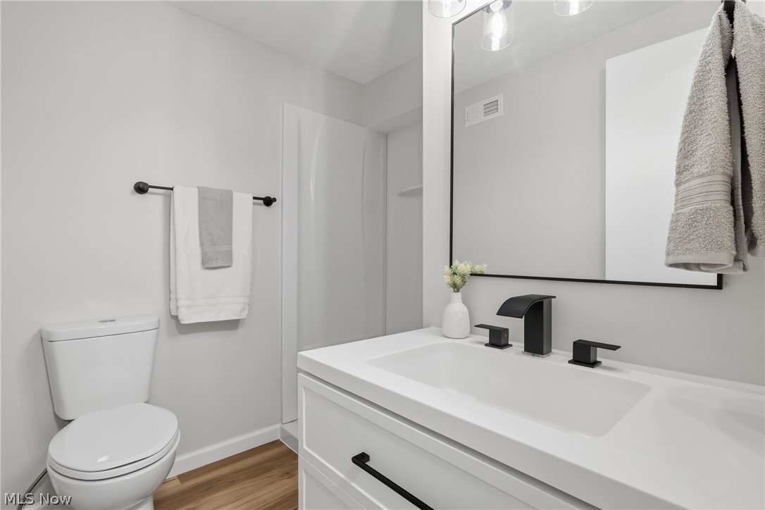 7090 Euclid Chardon Road Property Photo 40