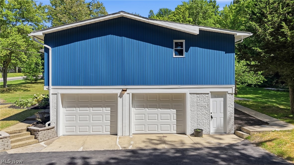 7090 Euclid Chardon Road Property Photo 44