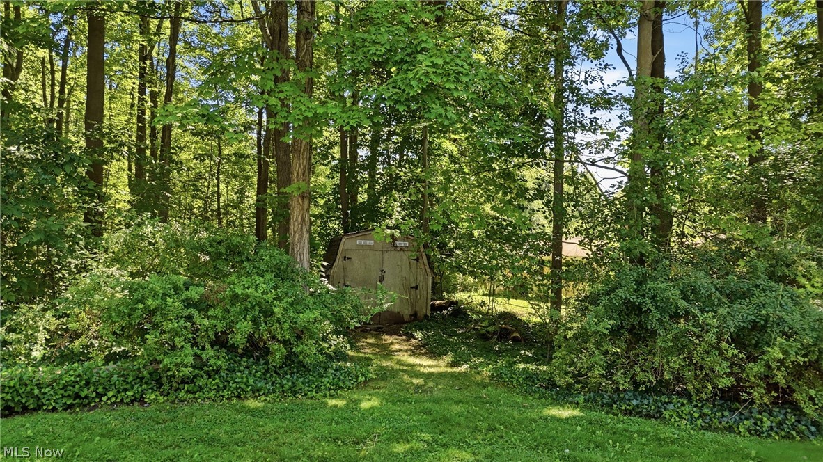 7090 Euclid Chardon Road Property Photo 47