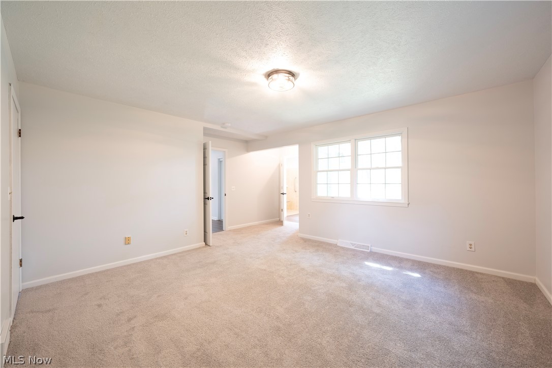 1072 Iberia Road Property Photo 25