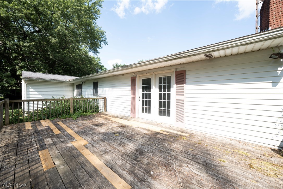 1072 Iberia Road Property Photo 31