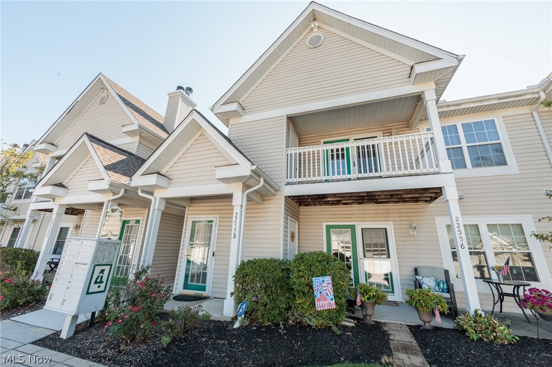 22558 Lenox Drive 424