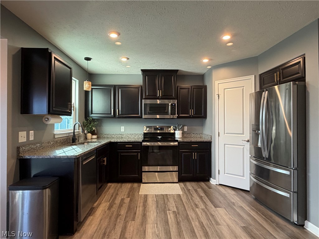 500 Bailey Court Property Photo 7