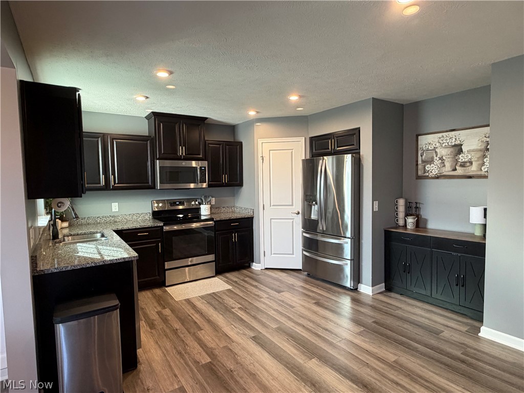 500 Bailey Court Property Photo 8