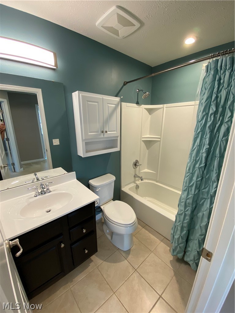 500 Bailey Court Property Photo 18