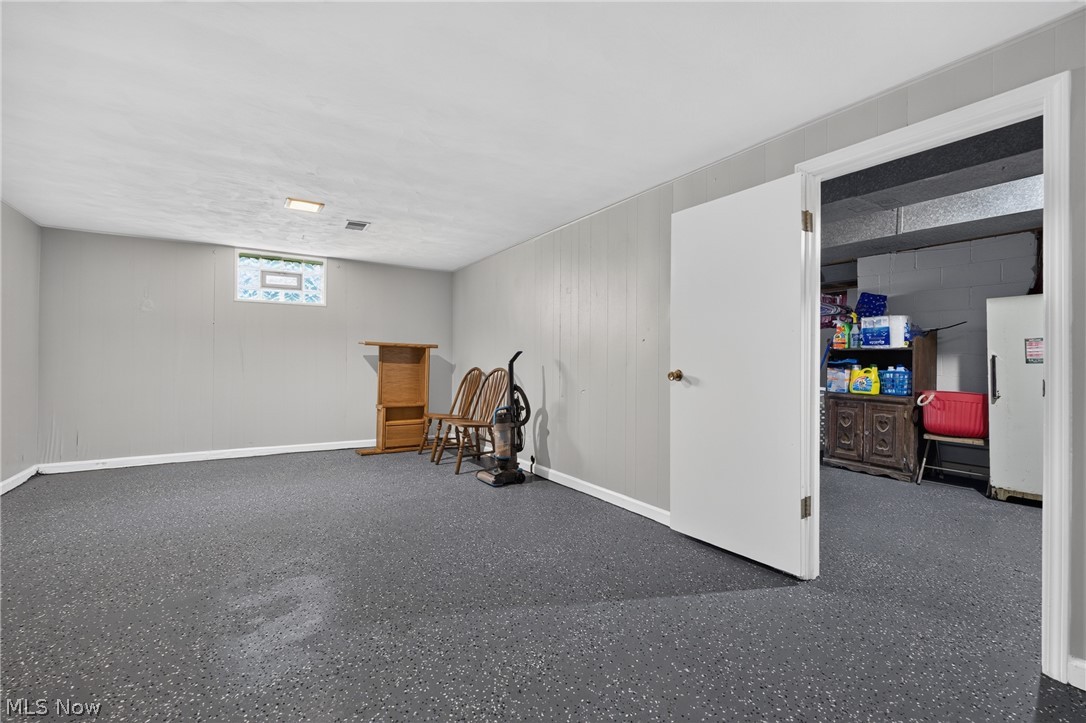 8488 Crystal Drive Property Photo 33