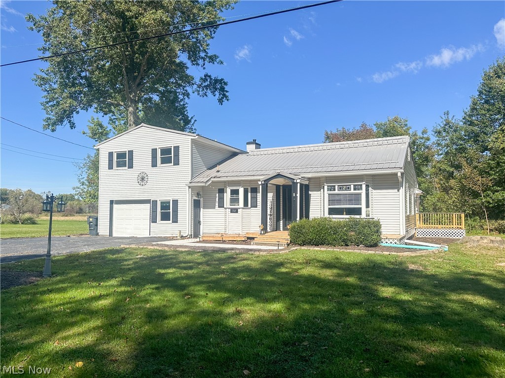 1365 Jewel Bay Road Property Photo 1