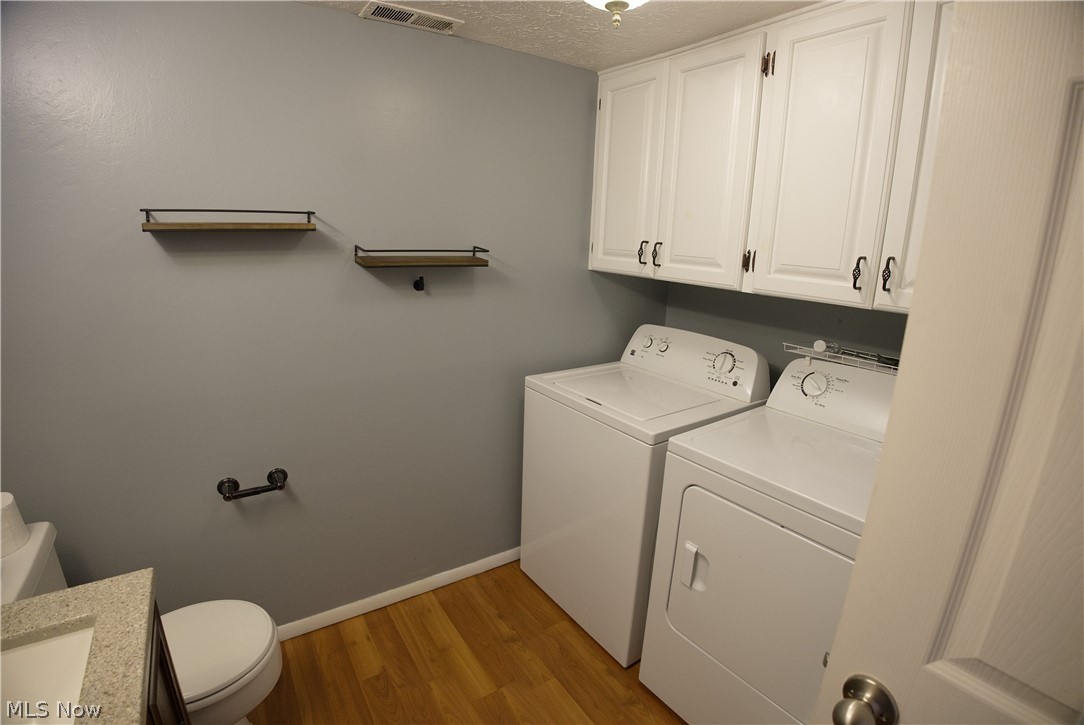 306 Deepwood Drive Property Photo 5